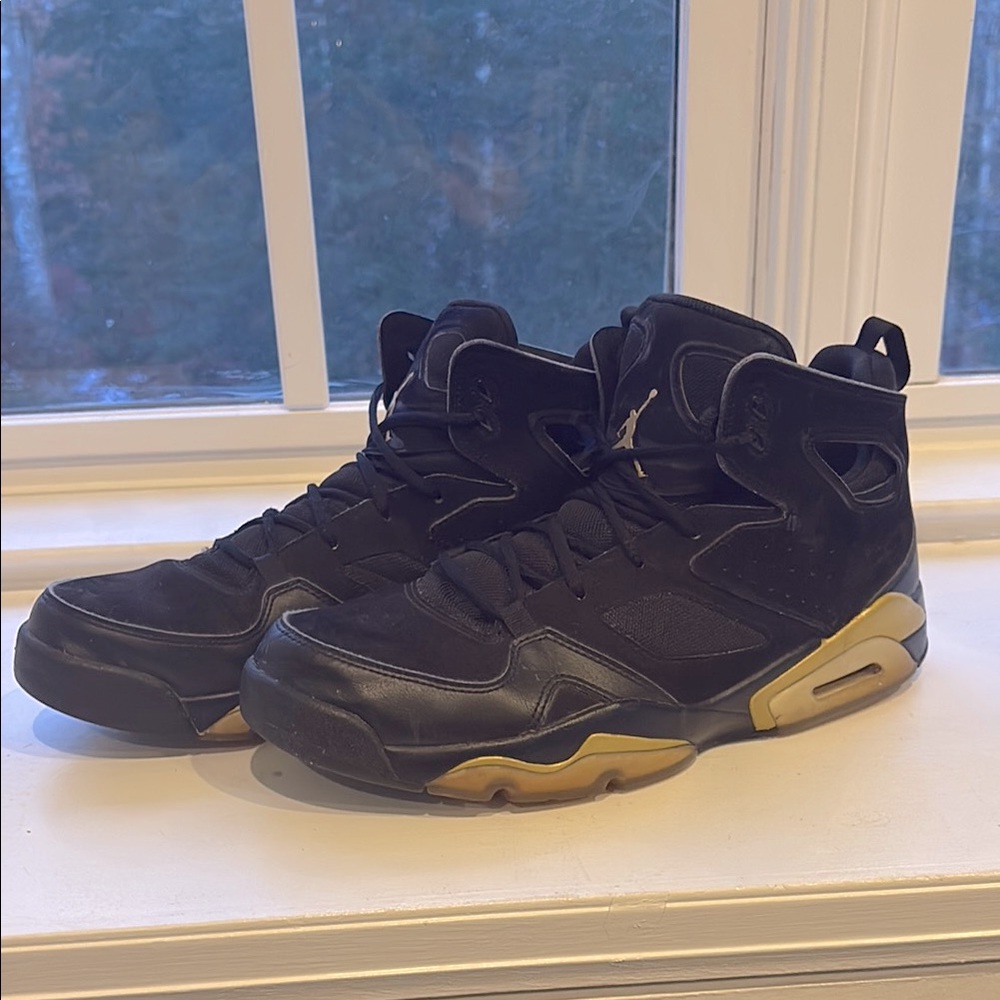 Jordan Flight Club ‘91 Black/Metallic Gold, Size 13